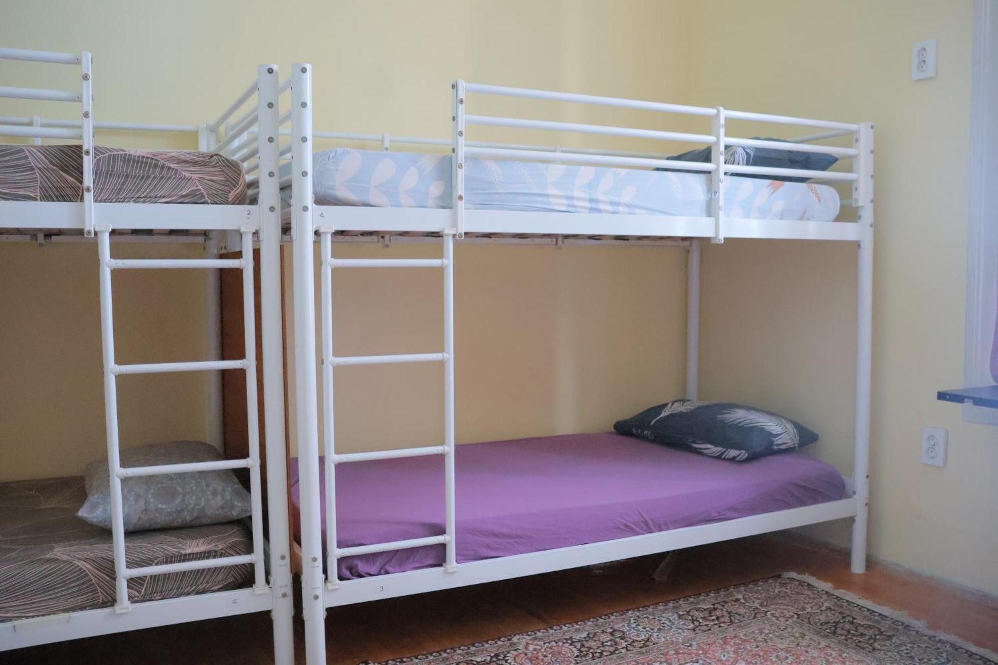 Lotus Garden Hostel İzmir Ngoại thất bức ảnh